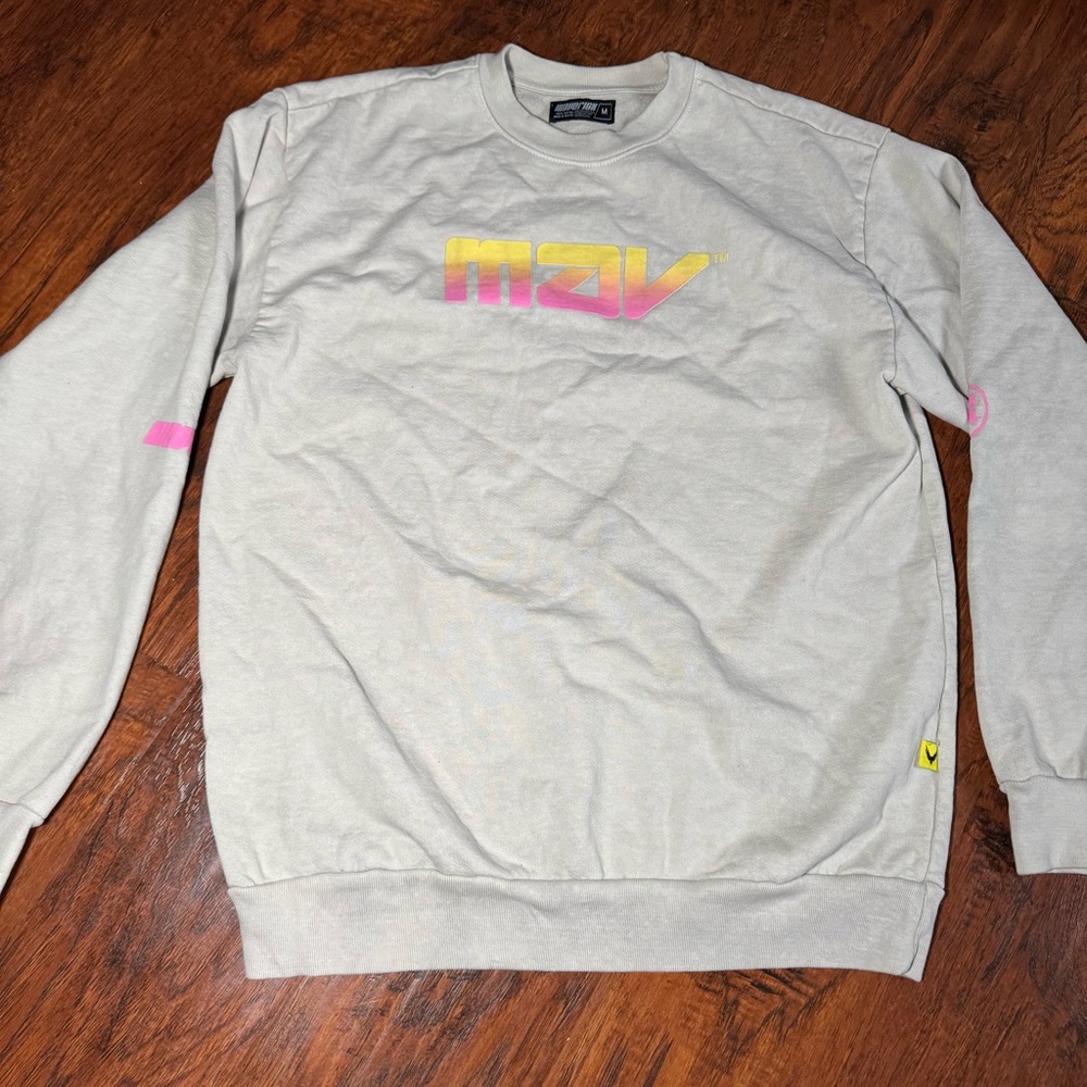 Maverick Clothing Logan Paul Crewneck Sweatshirt Medium‎ Bone